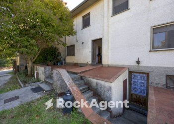 Facciata - Casa indipendente via di Montigiano, 126, Massarosa - foto 36