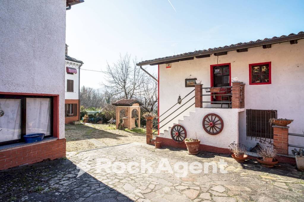 Giardino - Villa Casa Bellomi, Godiasco Salice Terme PV, Godiasco Salice Terme - foto 3