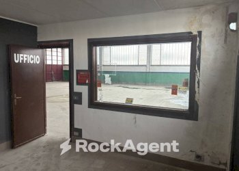 Interno non residenziale - Capannone strada Statale per Voghera, Tortona - foto 8