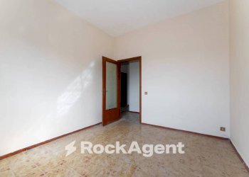 Camera da letto - Four-room apartment via Giuseppe Simili, 1, Gravina di Catania - photo 21