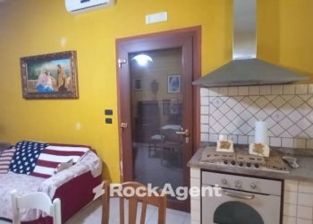 Cucina - Casa indipendente via Vittorio Veneto, 97, Ruffano - foto 11