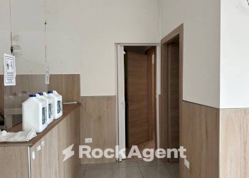 Interno non residenziale - Shop via del Villino, Alanno - photo 27