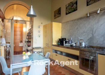 Cucina - Appartamento Lungarno Mediceo, 10, Pisa - foto 10