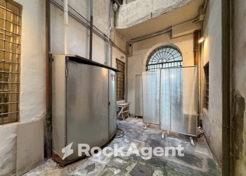 Cortile interno - Appartamento Lungarno Mediceo, 10, Pisa - foto 35