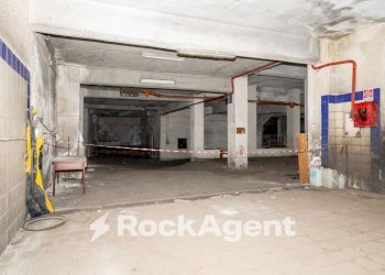 Magazzino - Garage - Autosilos - Parcheggio via Pietro Maroncelli, 2-6, Catania - foto 21