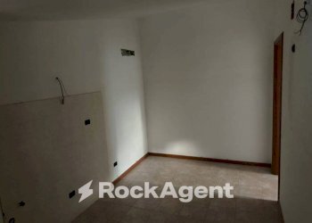 Salone - Two-room apartment via del Villino, Alanno - photo 13