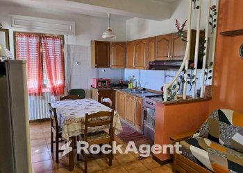 Cucina - Bilocale via Piero Gobetti, 2, Marina di Gioiosa Ionica - foto 1