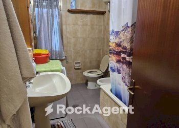 Bagno - Bilocale via Piero Gobetti, 2, Marina di Gioiosa Ionica - foto 6