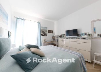 Camera da letto - Trilocale via Campenave, 76, Genova (zona Voltri) - foto 5