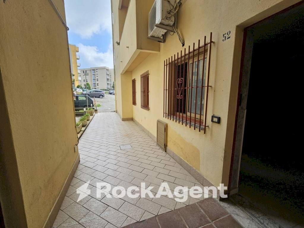 Corridoio - Bilocale traversa Barlaam da Seminara, 52, Catanzaro - foto 2