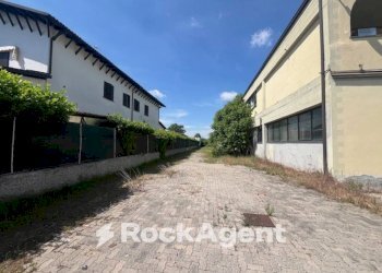 Zona - Capannone via dell'Angelo, 28, Costa de' Nobili - foto 3