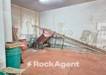 Cantina - Garage - Autosilos - Parking via la Sorsa S., 10, Bitritto - photo 11