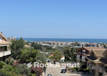 Vista - Bilocale via Levante, 32, Città Sant'Angelo - foto 5
