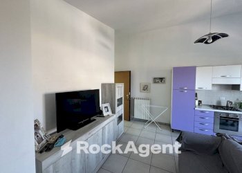 Salone - Bilocale via Levante, 32, Città Sant'Angelo - foto 11