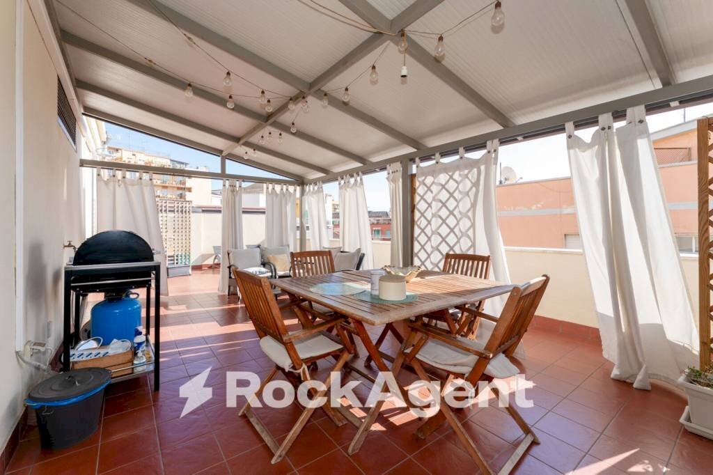 Veranda - Attic via Santa Maria della Stella, 16b, Catania - photo 1