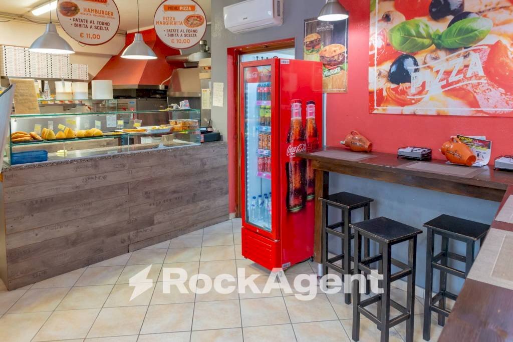 Interno non residenziale - Alimentari - Gastronomia via Galileo Galilei, 2, Moncalieri - foto 2