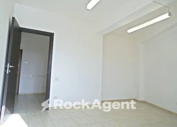 Camera da letto - Office via Vitantonio Conversi, Matera - photo 9