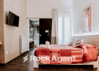 Camera da letto - Three-room apartment via Cota, 20, Lecce - photo 7