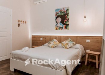 Camera da letto - Three-room apartment via Cota, 20, Lecce - photo 29
