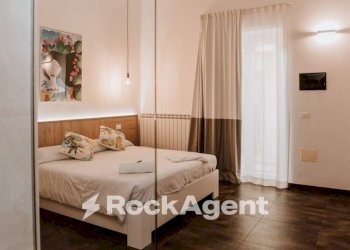 Camera da letto - Three-room apartment via Cota, 20, Lecce - photo 31