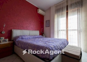 Camera da letto - Quadrilocale via Alessi di Turio, 8, Catanzaro - foto 14