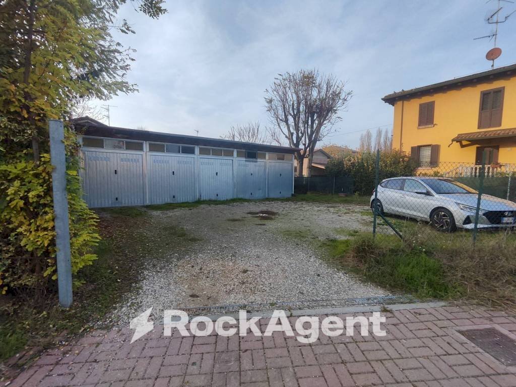 Box auto - Box via Mascellaro, 2, San Giovanni in Persiceto - foto 3