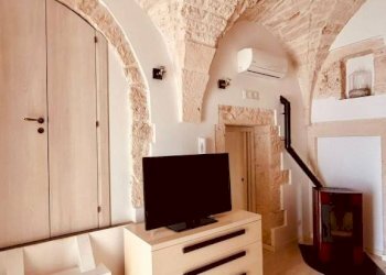 Salone - Loft via Murigini, Ceglie Messapica - photo 10