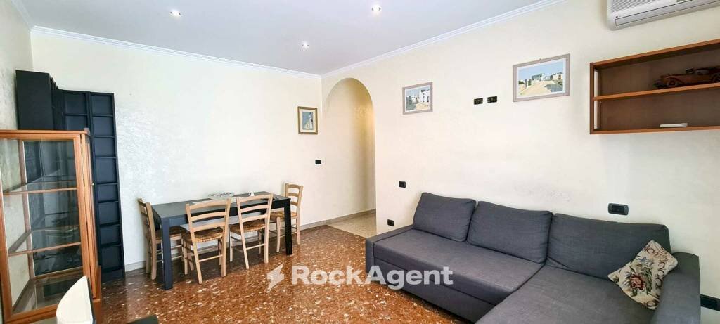 Salone - Bilocale via Emilia Ponente, 280, Bologna (zona Borgo Panigale) - foto 1