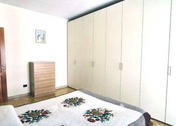 Camera da letto - Bilocale via Emilia Ponente, 280, Bologna (zona Borgo Panigale) - foto 7
