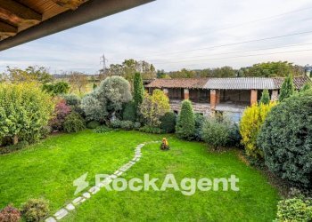 Giardino - Rustic strada del Monasterolo, Levate - photo 26