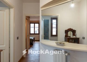 Corridoio - Villa via Perugia, 2A, Castagneto Carducci - foto 23