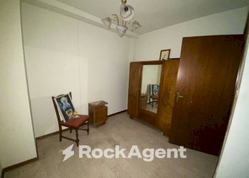 Camera da letto - Casa indipendente via Case Basse, 6, Foligno - foto 12