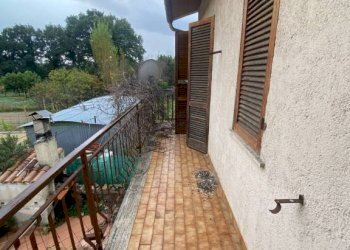 Balcone - Casa indipendente via Case Basse, 6, Foligno - foto 23