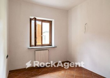 Camera da letto - Four-room apartment Frazione Camolino, Montesegale - photo 20