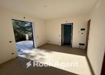 Stanza non arredata - Villa Località Marino, Andora - photo 3