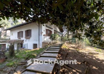 Giardino - Villa viale Grigna, 28, Camparada - photo 36