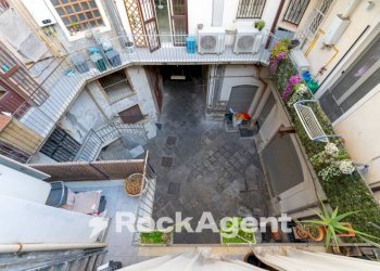 Cortile interno - Two-room apartment via Gabriello Carnazza, 13, Catania - photo 26