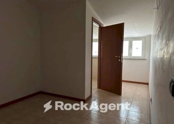 Ingresso - Attic via del Villino, Alanno - photo 9