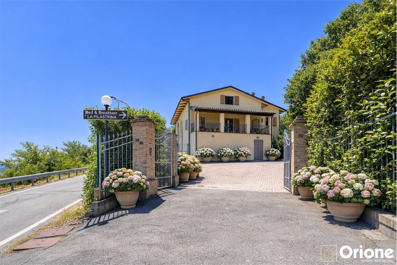 Semi-detached Villa Maranello - photo 2