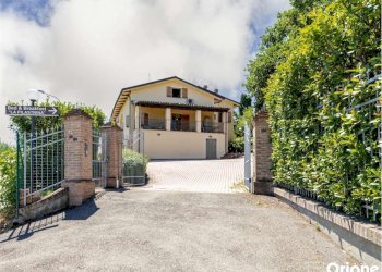 Villa Bifamiliare Maranello - foto 1