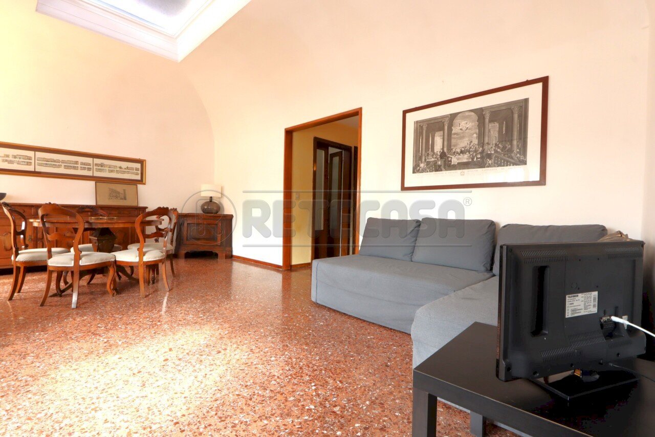 IMG_6228.JPG - Three-room apartment Corso Antonio Fogazzaro 48, Vicenza - photo 1