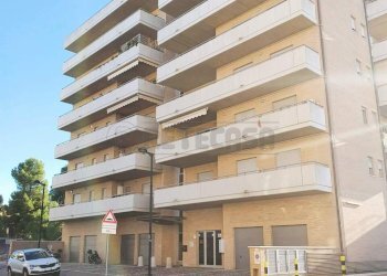 20191214_093452.jpg - Three-room apartment Pescara - photo 1