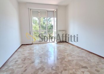 SOGGIORNO - Four-room apartment Via Montelungo 23, Como - photo 5