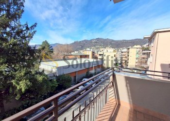 balcone - Four-room apartment Via Montelungo 23, Como - photo 6