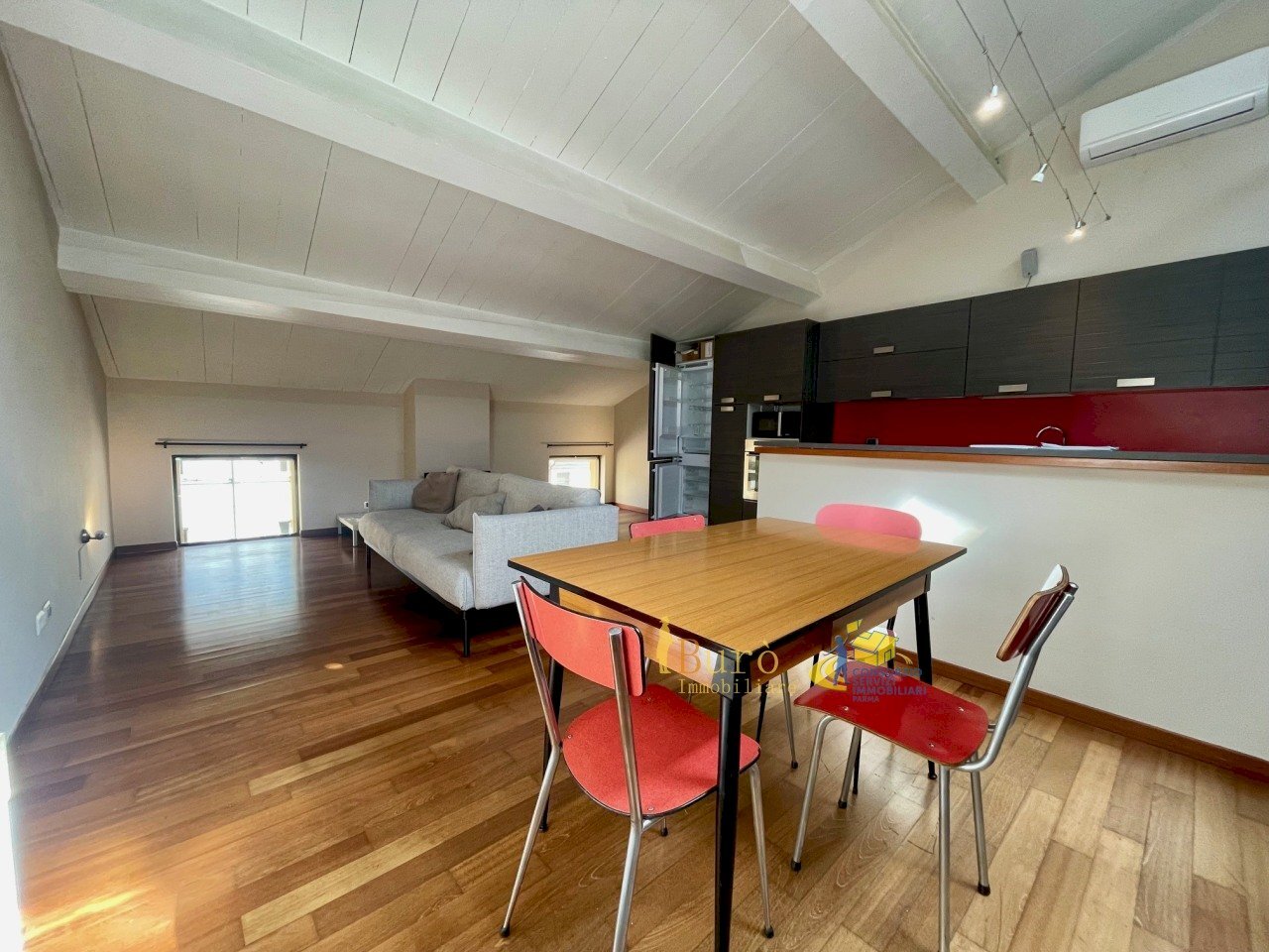 IMG_4857.jpeg - Attic Strada Massimo D'Azeglio 100, Parma (neighborhood Oltretorrente) - photo 1