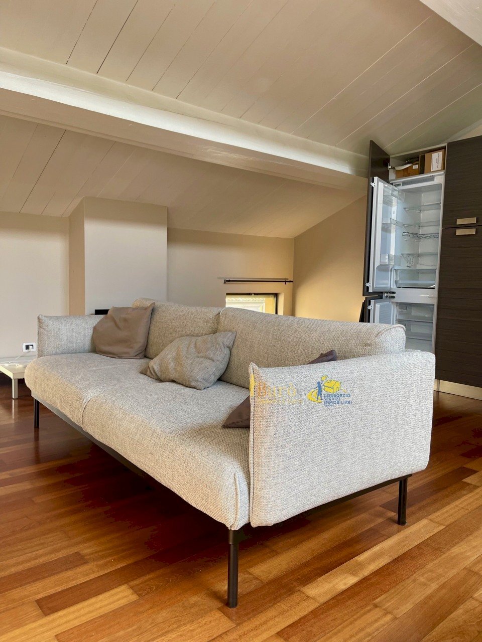 IMG_4858.jpeg - Attic Strada Massimo D'Azeglio 100, Parma (neighborhood Oltretorrente) - photo 2