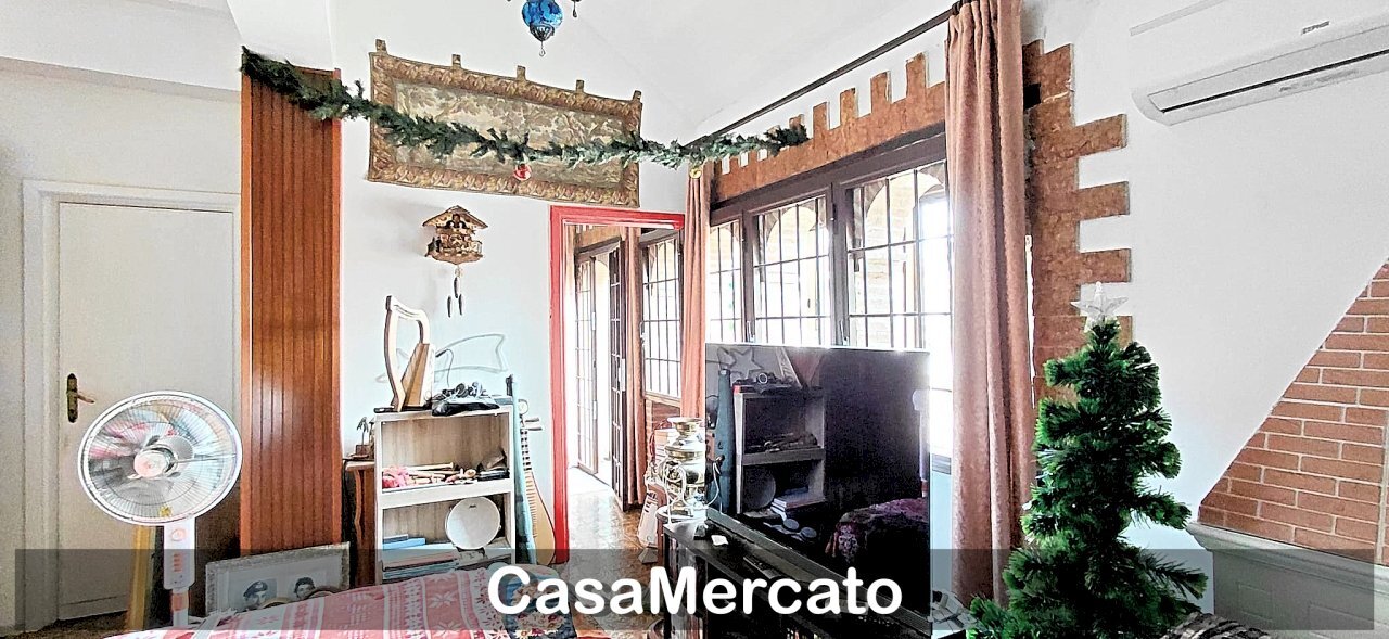 b4.jpg - Attico Corso del Popolo, Grottaferrata - foto 3