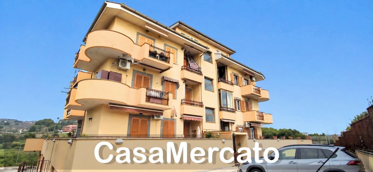 1 - Four-room apartment Via Nettunense, Albano Laziale - photo 1
