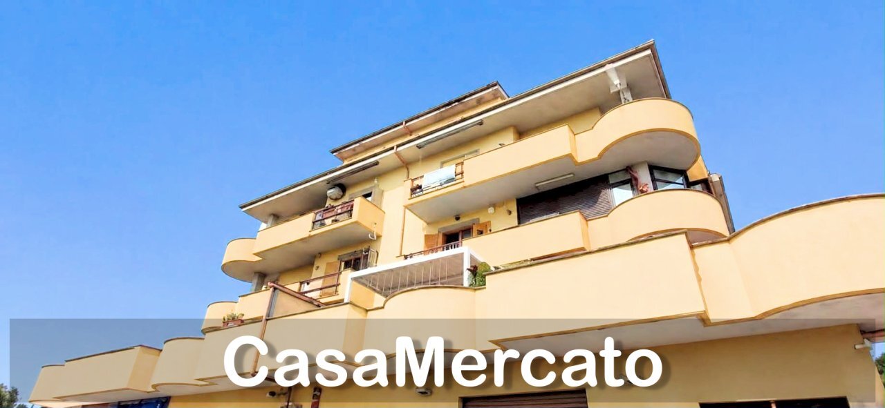 2 - Four-room apartment Via Nettunense, Albano Laziale - photo 2