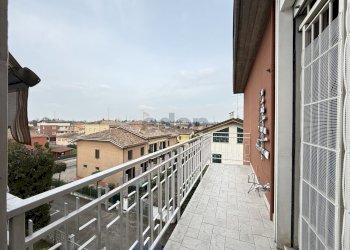 balcone - Quadrilocale Via Degli Alpini 34, Modena - foto 3